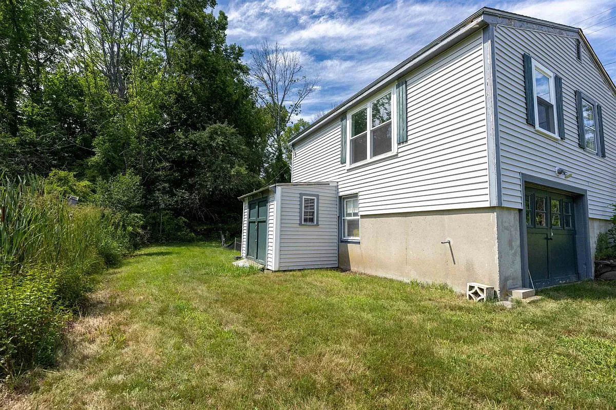 2 bed, 1.0 bath, 1346 sqft, $2,600 — Photo 4