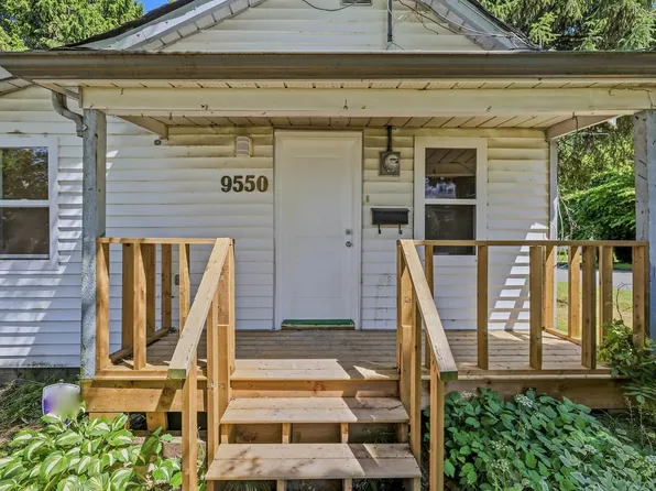 9550 Victor St, Chilliwack, BC V2P 5B4