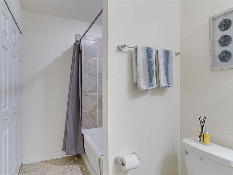 17510 Gawthrop Dr #105 — Photo 22