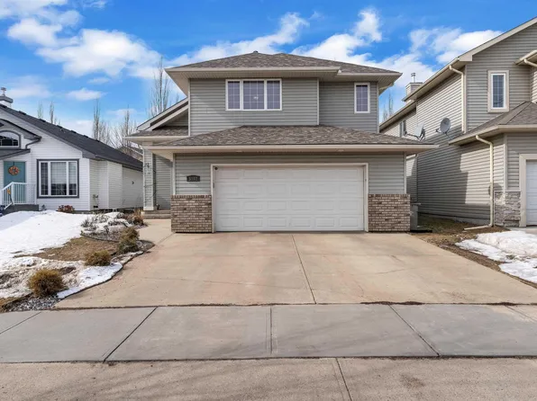 5102 62nd St, Beaumont, AB T4X 1V5