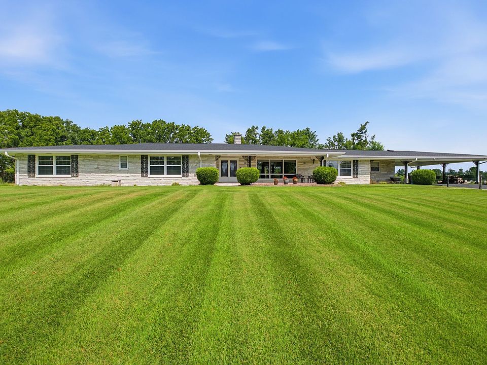1st image of 676 Ferguson Hill Rd
