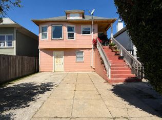 3227 Chestnut St, Oakland, CA 94608