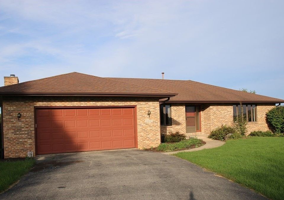 1st image of 13851 Bluebell Ln