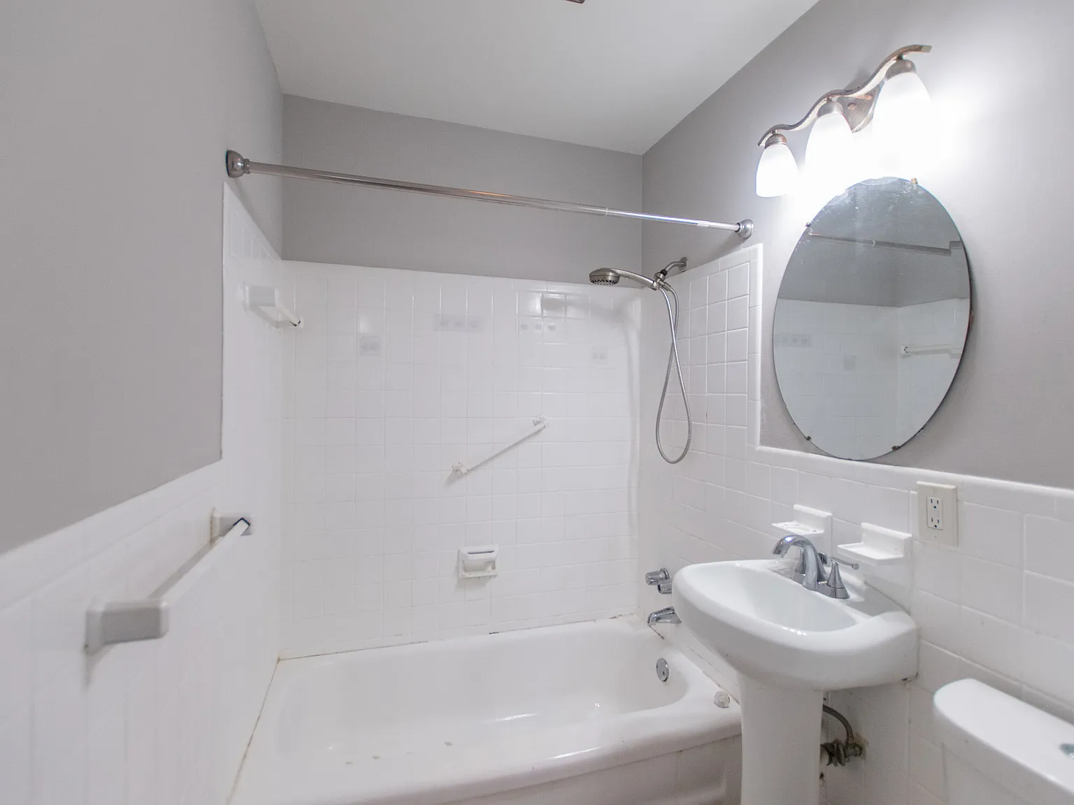 5372 4th Street North - 207 — Photo 3