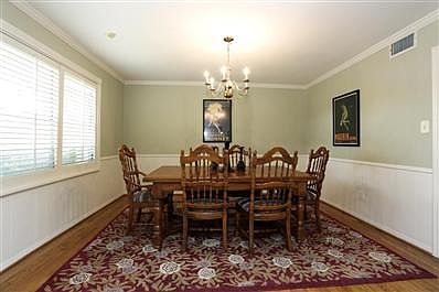 3rd image of 10607 Atwell Dr