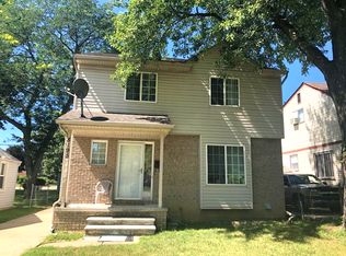 8195 Fenton St, Dearborn Heights, MI 48127