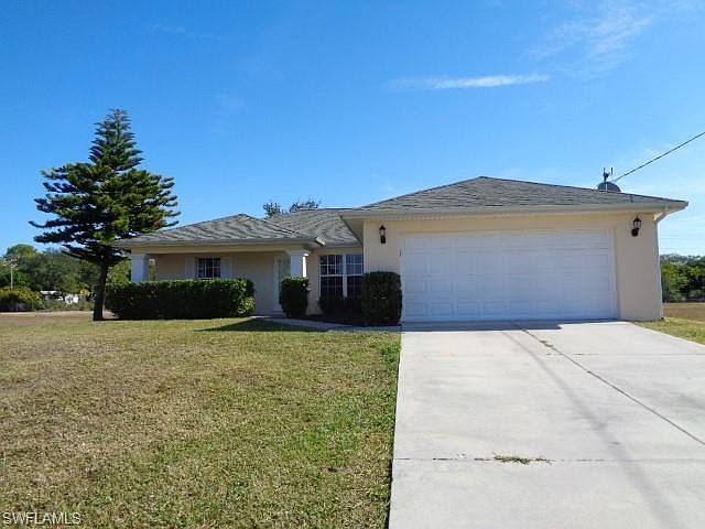 1st image of 4011 NE 23rd Pl
