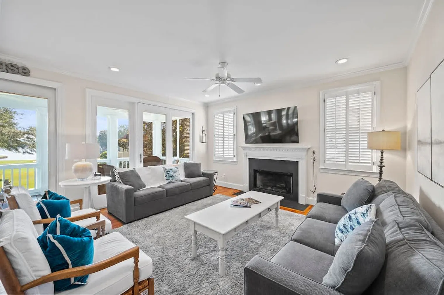3 bed, 3.0 bath, $4,966 — Photo 1