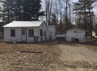 276 Spruce St, Gladwin, MI 48624