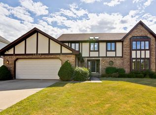3880 Bernay Ln, Hoffman Estates, IL