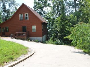 1385 Big Creek Rd, La Follette, TN 37766