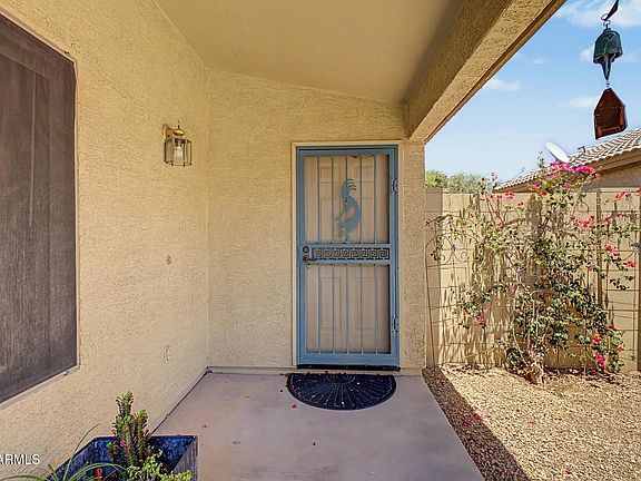 2nd image of 11462 W CAMBRIDGE Avenue