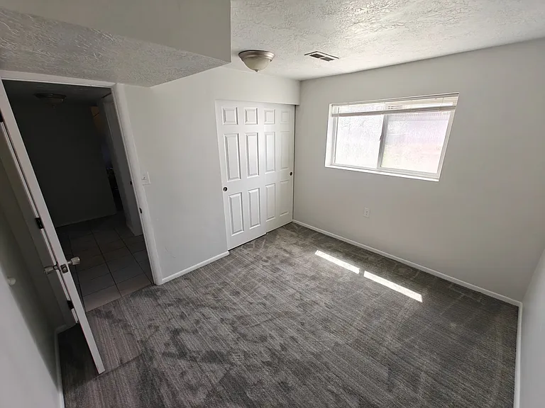 3718 S 8200 W — Photo 9