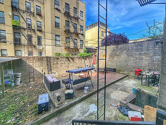 2nd image of 351 S 4th St #4