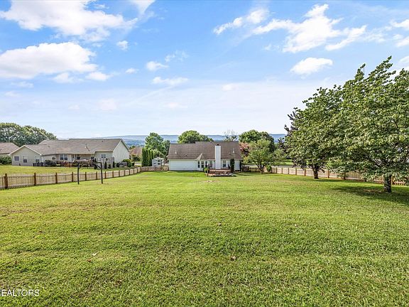 2nd image of 3621 Touchstone Dr