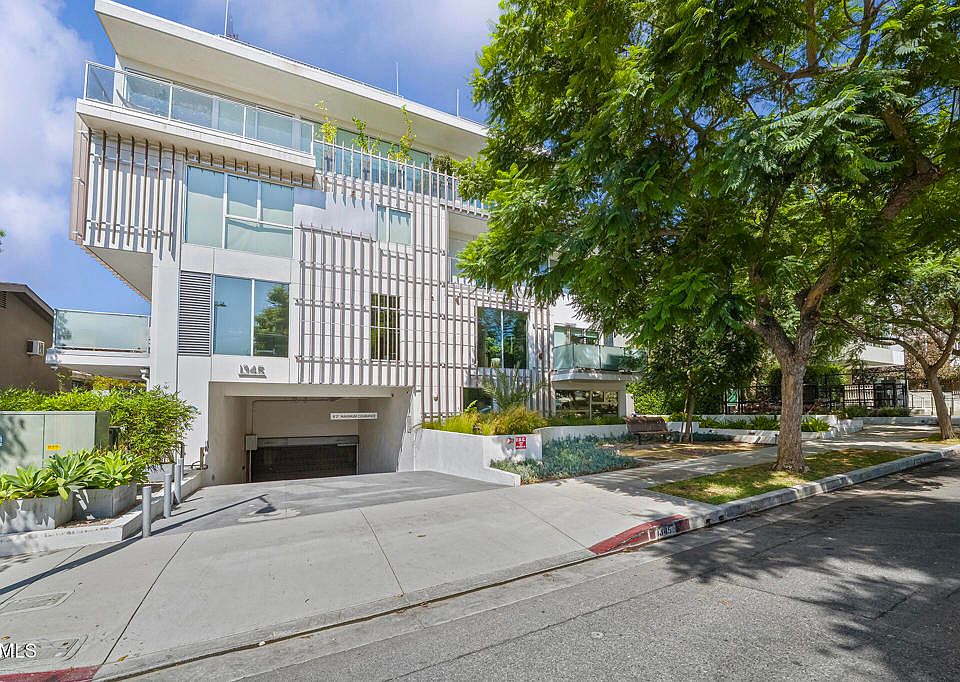 1st image of 1345 Havenhurst Dr APT 16
