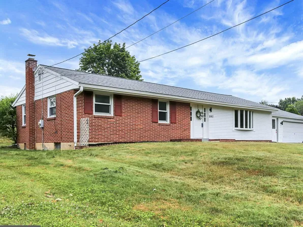 597 Magaro Rd, Enola, PA 17025