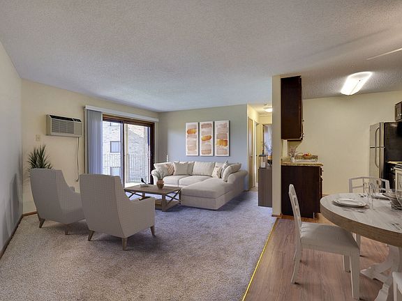 4th image of 751 1st Ave NW #721-105