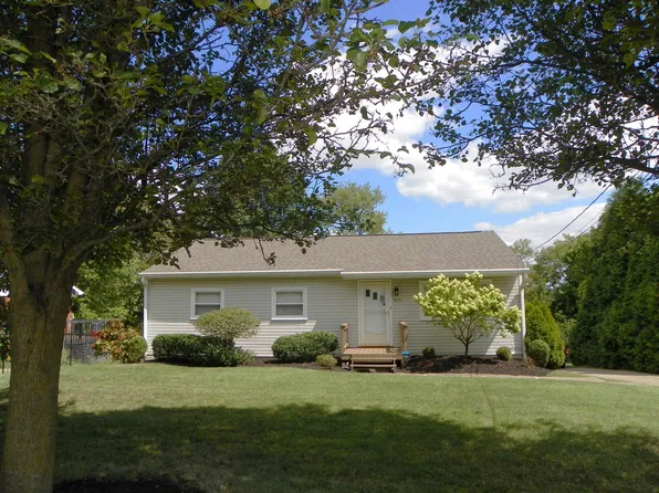 2405 S Main Ave, Highland Heights, KY 41076