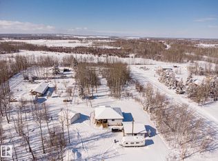 8 Main St, Parkland County, AB T0E 0V0