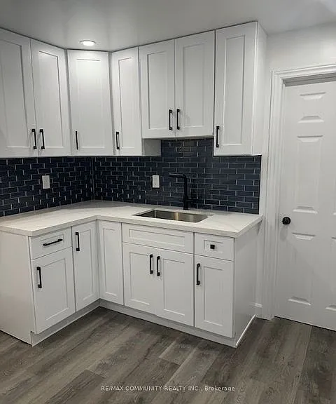 37 Fieldcrest Ave — Photo 11