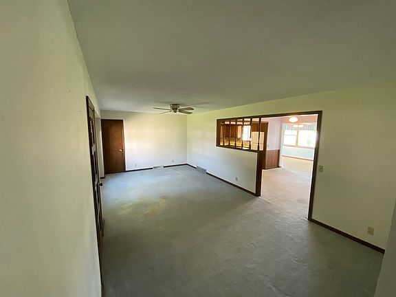 5th image of 3401 Broadlawn Dr