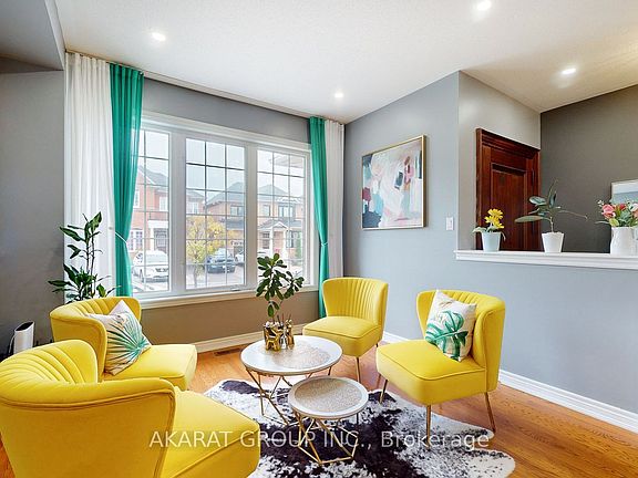 5th image of 28 Saint James Ave
