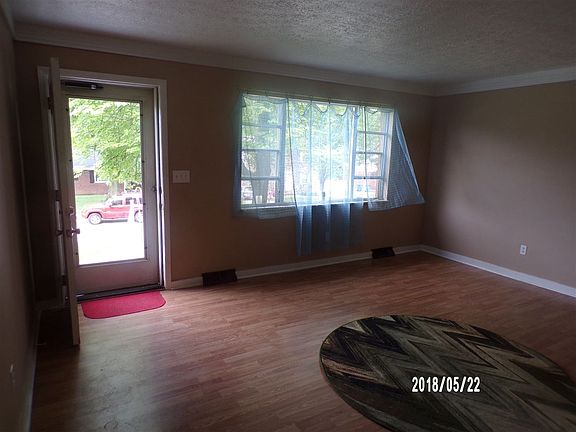 3rd image of 4234 Lafayette Ct