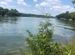 82 Lake Shore Dr, Iva, SC 29655