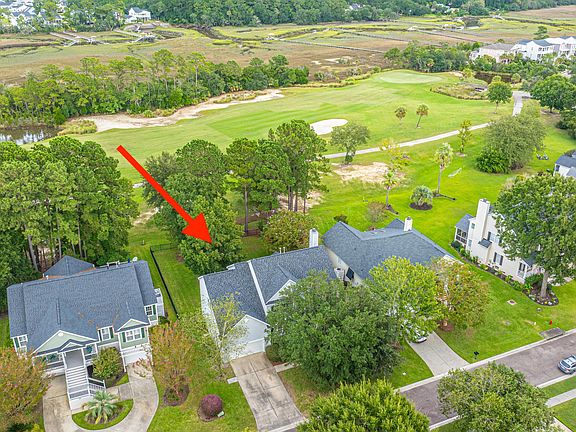 4th image of 1557 Oakhurst Dr
