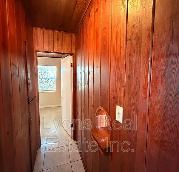 1935 Ricardo Ave #A — Photo 10