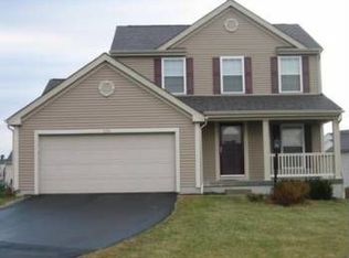 229 Purple Finch Loop, Pataskala, OH 43062