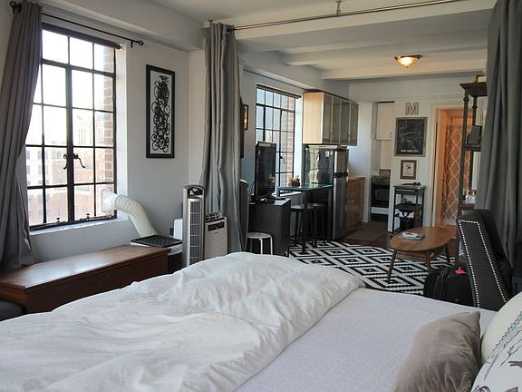 2nd image of 312 E 42nd St #2301