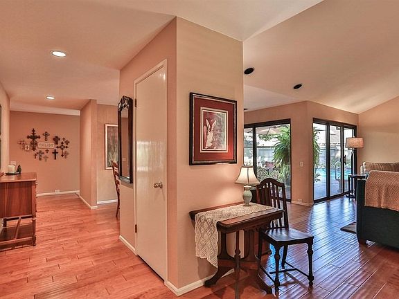 5th image of 11408 Tunnel Hill Way