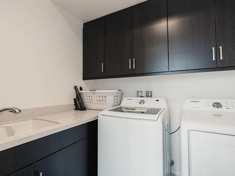 2707 Majestic Way — Photo 42
