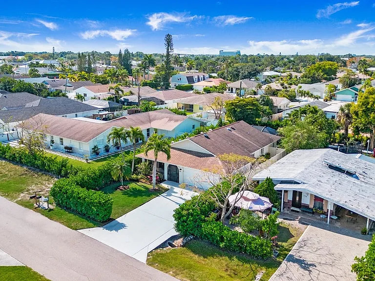Neighborhood