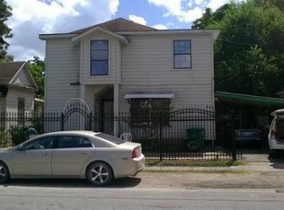 1922 Gano St, Houston, TX 77009