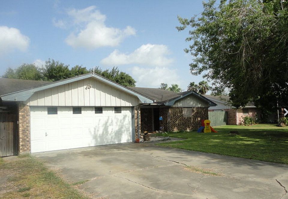 1st image of 119 Oakglen Dr