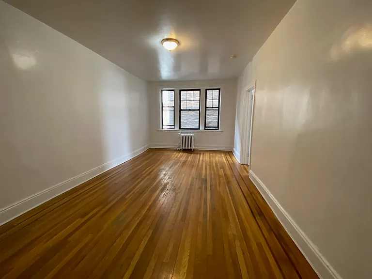 45-51 E Brinkerhoff Ave — Photo 3