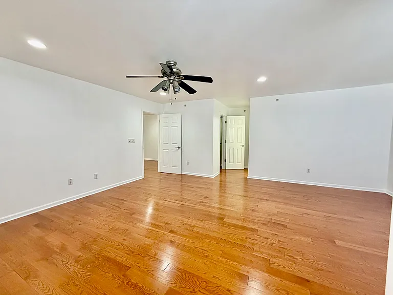 Primary Suite Alt View