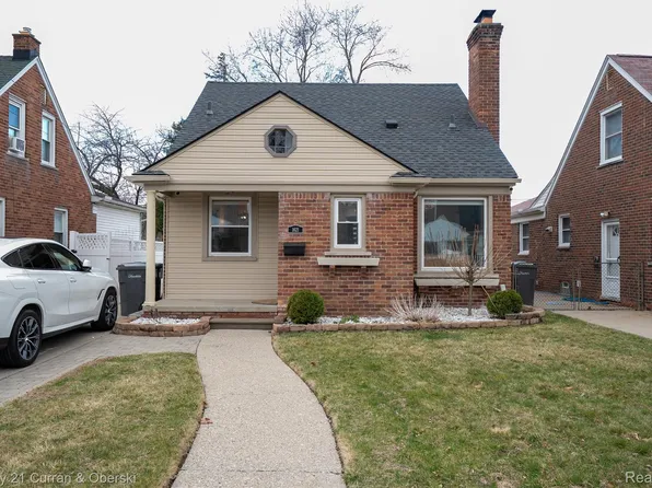 1621 Robindale Ave, Dearborn, MI 48128