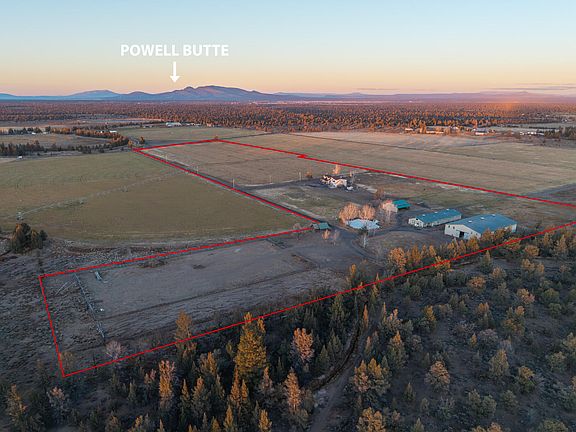 3rd image of 24605 Dodds Rd