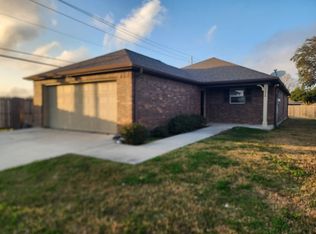 2430 14th Ave N, Texas City, TX 77590