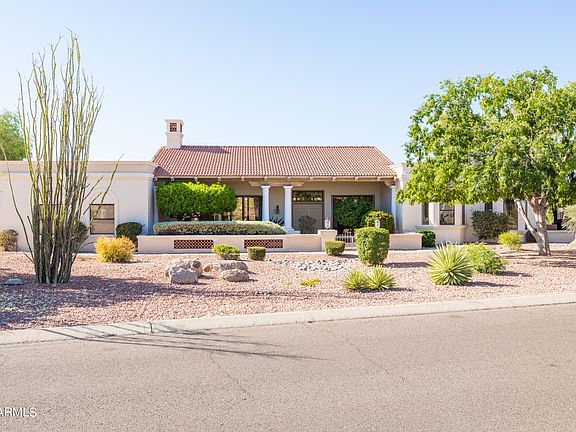 3rd image of 16020 E OCOTILLO Drive