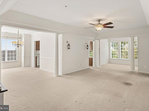3rd image of 7305 Brookview Rd Unit 206