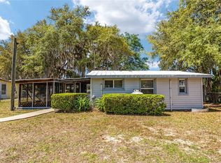 150 Clearwater Lake Rd, Hawthorne, FL 32640