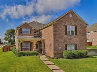 5728 Soapberry Dr, Fort Worth, TX 76244