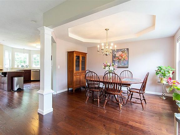 5th image of 1321 Dover Dr