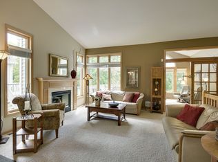 12348 Eagle Cir NW, Coon Rapids, MN 55448