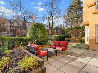 15185 22nd Ave #106, Surrey, BC V4A9T4